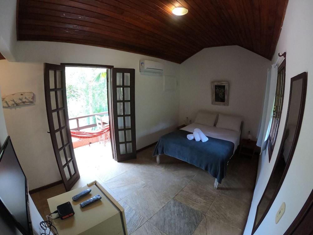 Pousada Casa Cactus Praia Da Tartaruga Buzios エクステリア 写真